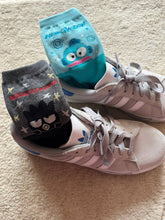 Load image into Gallery viewer, Sanrio Character Happy Cotton Crew Ankle Socks : Hello Kitty
